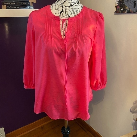 7 for $30 Elle blouse - Picture 1 of 7